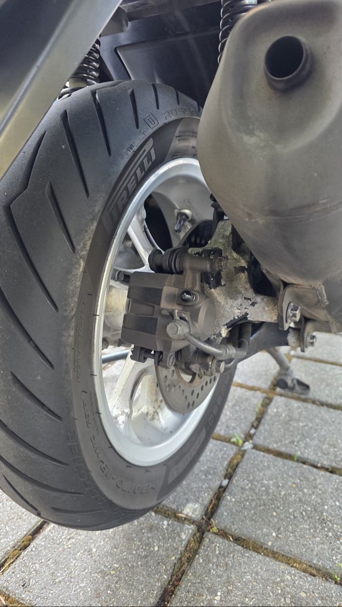 Yamaha Altro: Yamaha Nmax gpd 125 – Usato da Benglen venduto da sal_zf9m 7