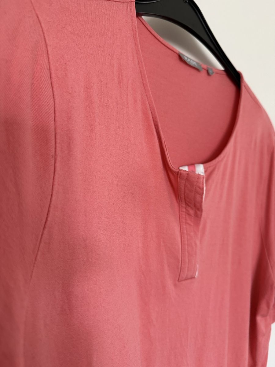 Rabe T-shirt: Viscoseshirt RABE korallenrot Gr 50 – Usato da Rothrist venduto da aishaMoritz 1