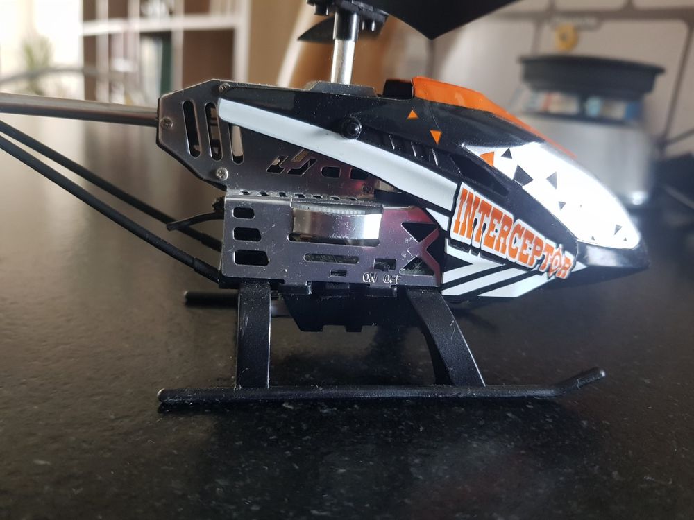RC Hélicoptère Dragon Hunter: Flight Folie Fun avec précision