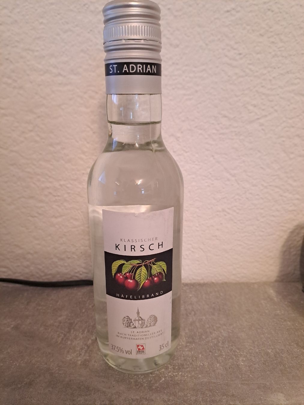 Bevande alcoliche: Kirsch, 37.5%, 35cl – Nuovo (secondo la descrizione) da Münchenbuchsee venduto da Babsique