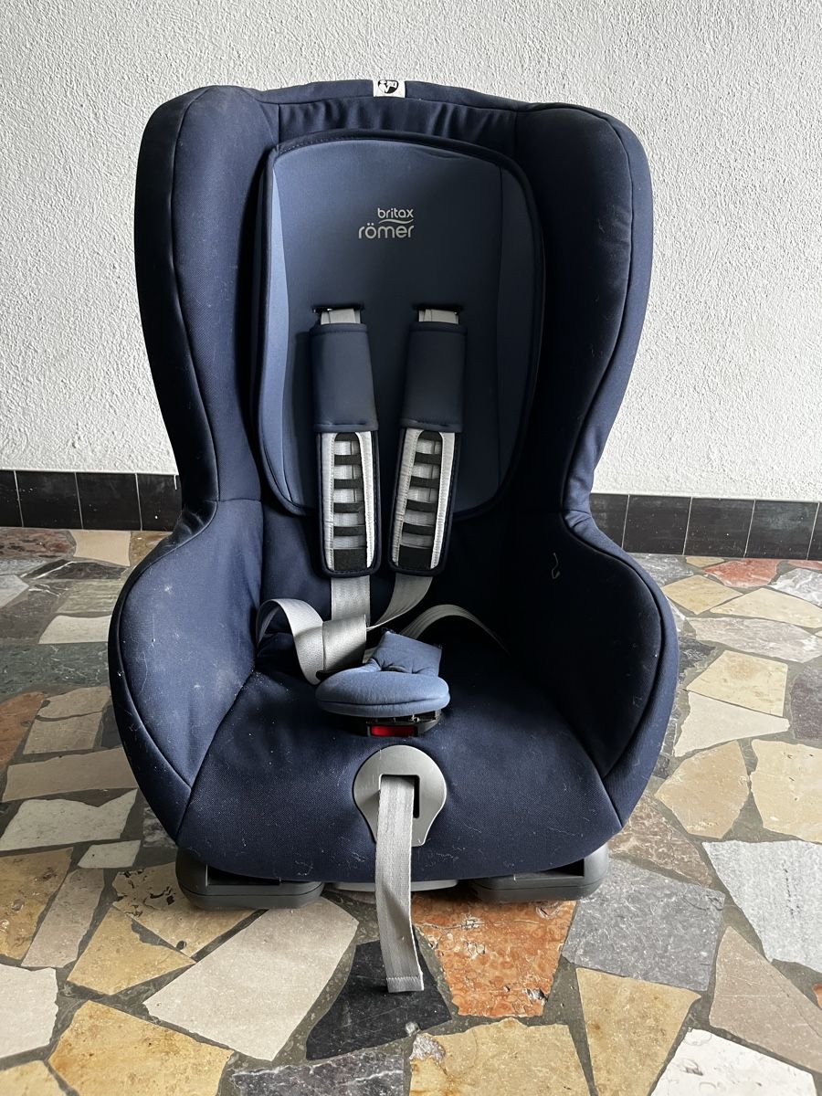 Auto-Kindersitze: Kindersitz Britax Römer  – Gebraucht aus Biel/Bienne von paris001