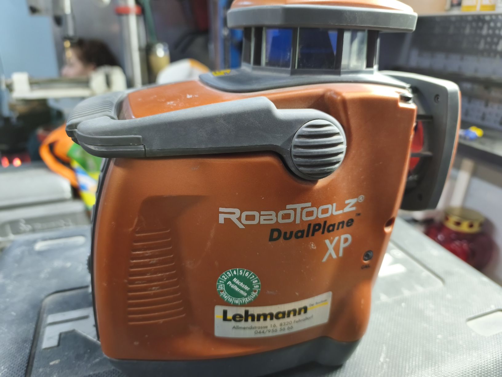 Leica Misurare: Robotoolz DualPlane XP  Laser Rotationslaser mit Koffer – Difettoso da Konolfingen venduto da Bio-suisse 3