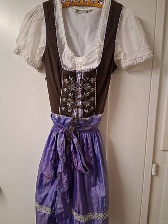 Dirndl