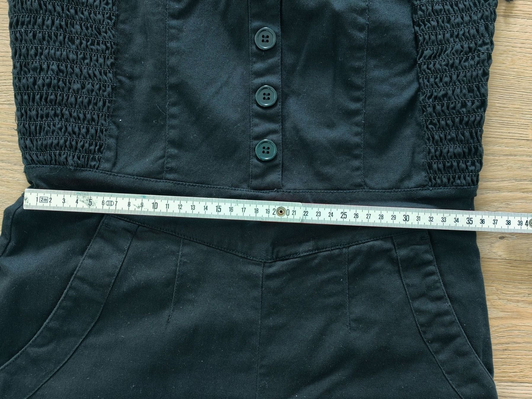 H&M Kleider: Trendiges H&M Sommeroverall - Größe 36 – Gebraucht aus Birmensdorf ZH von mku_9qbw 5