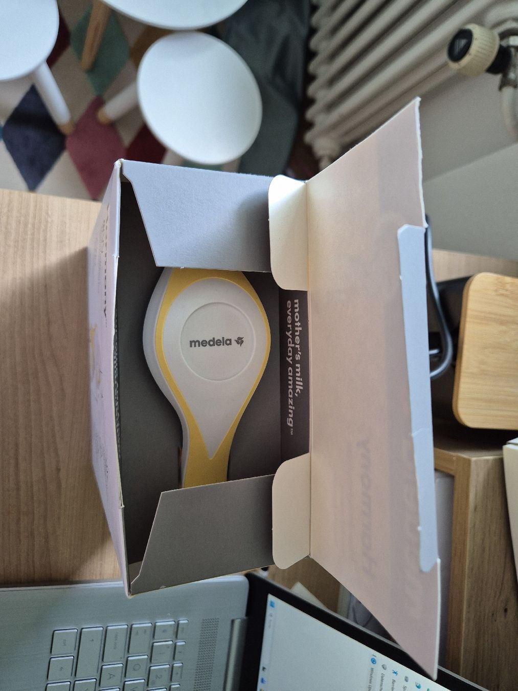 Medela Accessori per l’allattamento: Medela Handmilchpumpe – Nuovo (secondo la descrizione) da Rotkreuz venduto da tamara_10 1