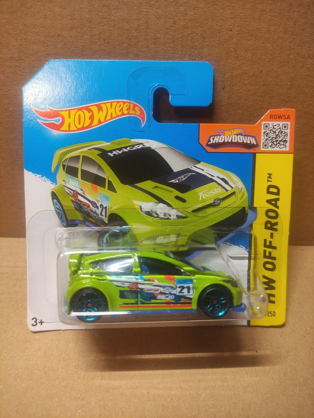Hot Wheels Modellini d'auto: Hot Wheels - '12 Ford Fiesta - 2015 – Nuovo (secondo la descrizione) da Basel venduto da hotwheeler70