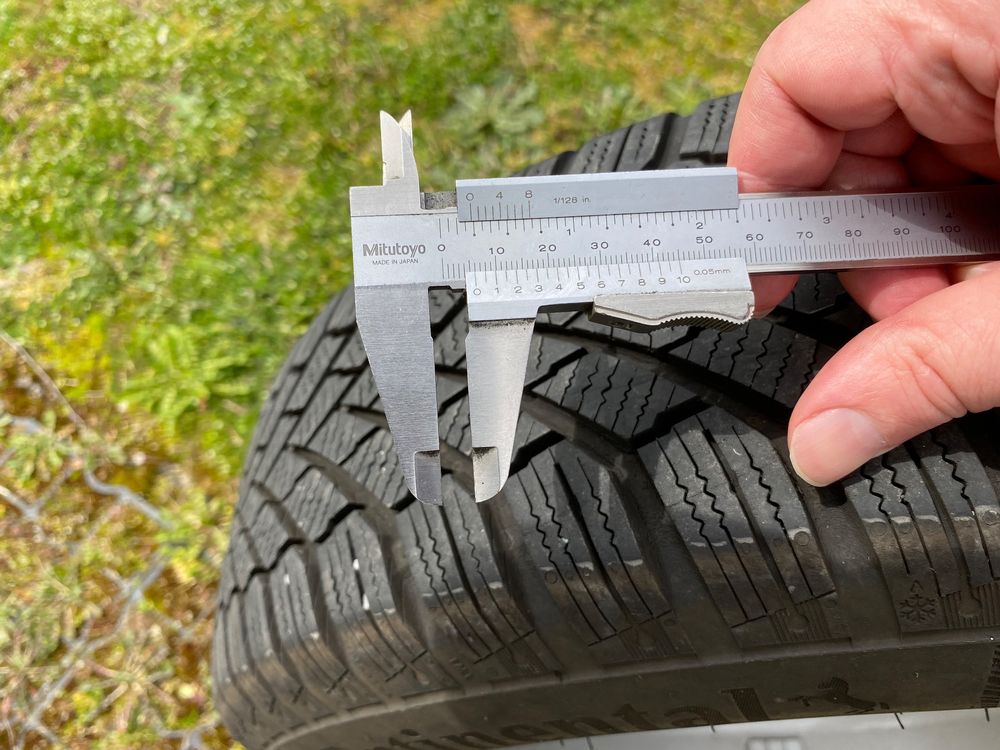 Winter/Sommerräder Mazda 2, Felgen mit Reifen Kaufen auf Ricardo