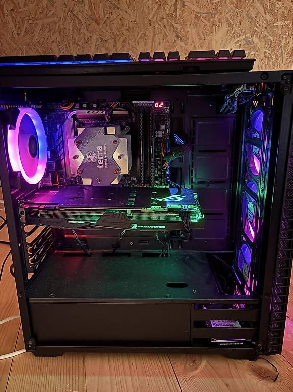 PCs: Gaming Pc – Gebraucht aus Stein am Rhein von Marekk. 2