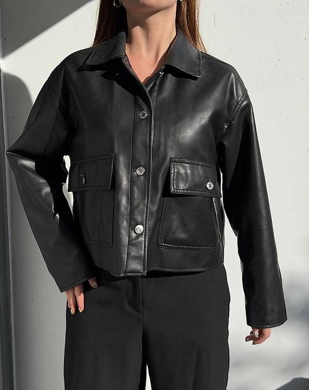 Pull&Bear Vestes: Pull&Bear Jacke in Lederoptik – D'occasion à Meggen par gia_wz2q 2