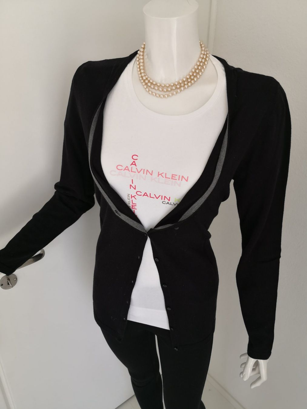S.Oliver Giacche: 🤩S.OLIVER STRICK-JACKE SCHWARZ – Usato da Olten venduto da Naja-Twins-Twins 8