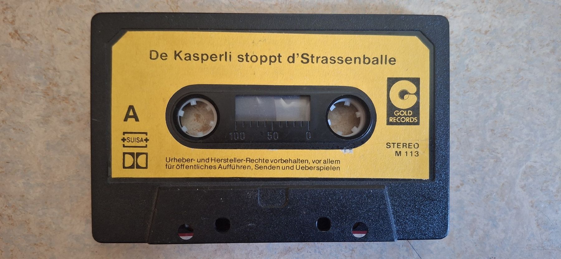 Kompaktkassetten: de Kasperli stoppt d' Strassenballe Kassette – Gebraucht aus Brienz BE von mondchatz1