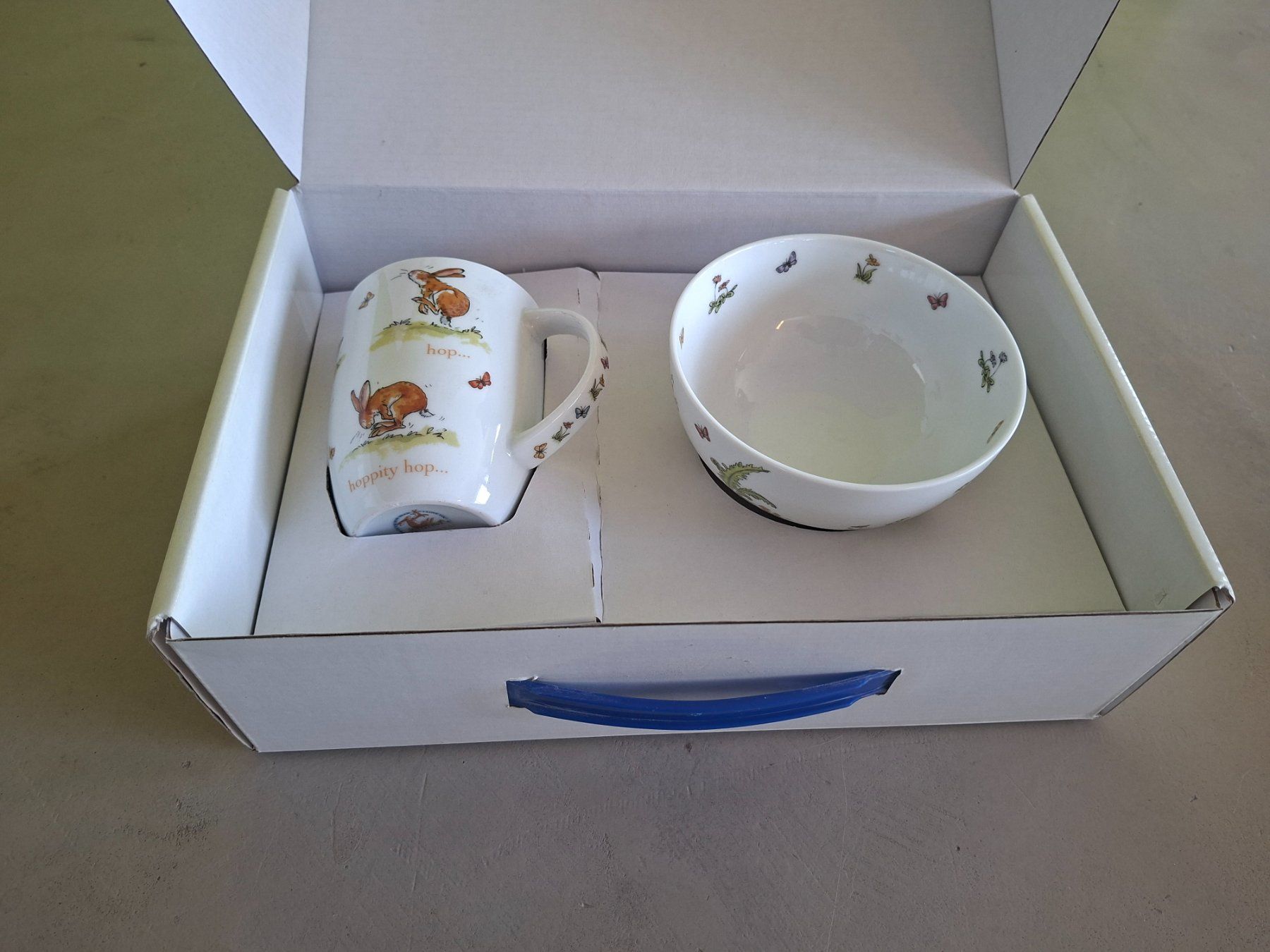 Geschirrsets: Kollektion von Könitz Müslischale, einem Becher und Teller – Neu (gemäss Beschreibung) aus Winterthur von Tiara 2