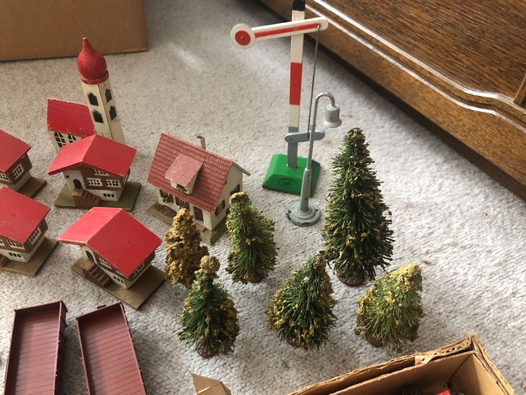 Trix Trains électriques: modelleisenbahnset mit dorf – D'occasion à Basel par dept 2