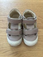 Naturino halboffene Schuhe Gr. 23