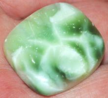 Cabochon L-2365 – Hemimorphit – 24x22mm