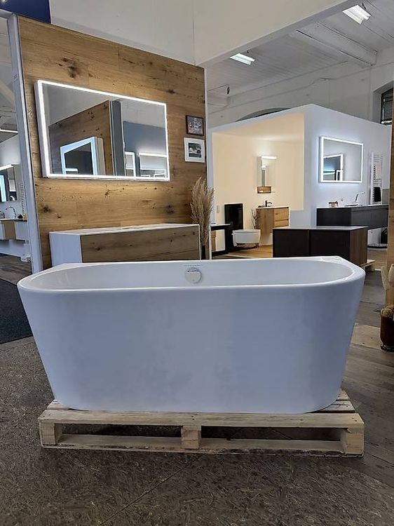 Livorno Oval F Badewanne Wand 165 x 75 cm 4