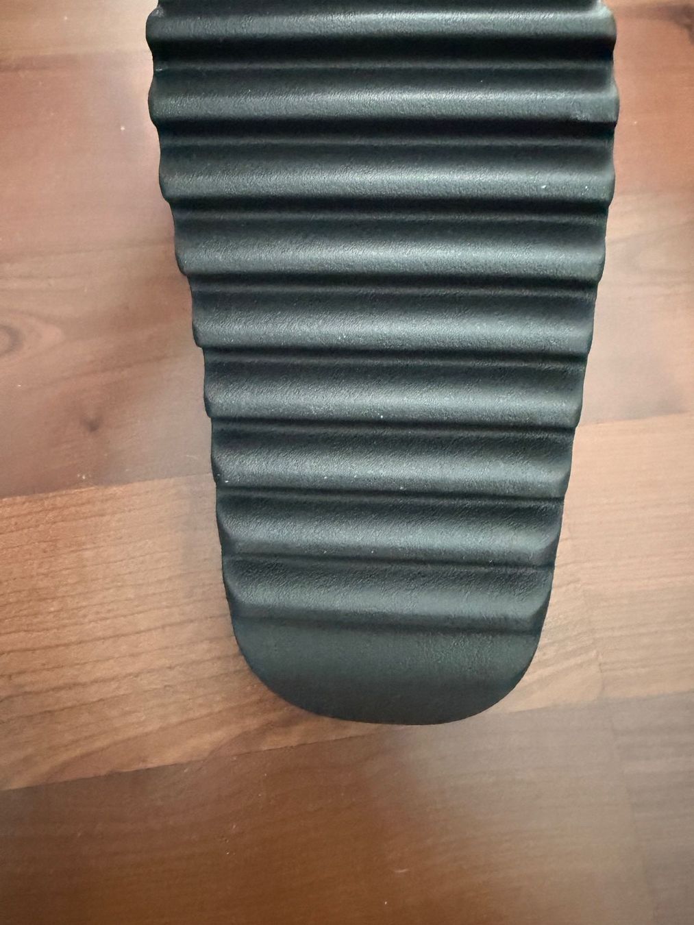 Scarpe da uomo: Yeezy Slide Onyx – Nuovo e nell'imballaggio originale da Grabs venduto da Alvin13 2