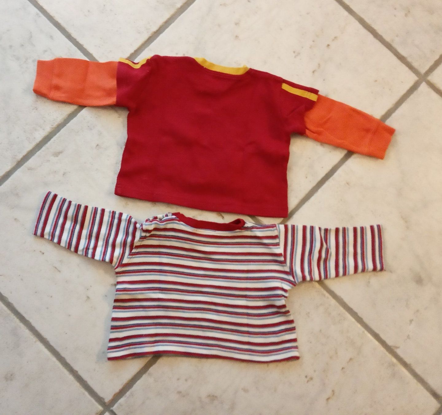 Lotti & Set di vestiti: Kleiderpaket Jungen Größe 68 – Usato da Chur venduto da Rodanisa 4