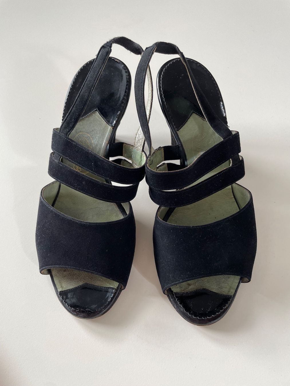 Bally Damenschuhe: Sandaletten, BALLY, Wildleder, schwarz, 37 – Gebraucht aus Zürich von san_z75z 1
