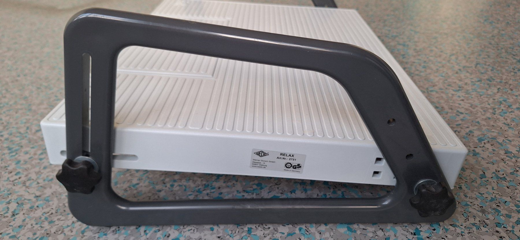 Hocker: Fussstütze WEDO Relax – Gebraucht aus Olten von Deeplight 1