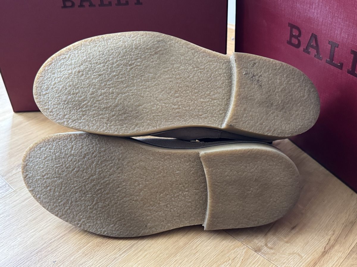 Scarpe da uomo: New Pollini Suede Chelsea Boots, Size 43 – Nuovo (secondo la descrizione) da Wallisellen venduto da Corinne.- 5