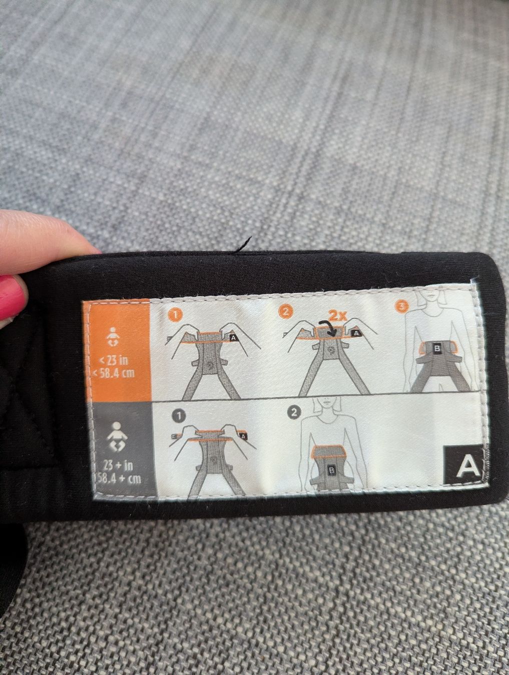 Ergo Baby Porte-bébés ventraux & dorsaux: Ergobaby Embrace Black – D'occasion à Schwerzenbach par ndg_6lnd 1
