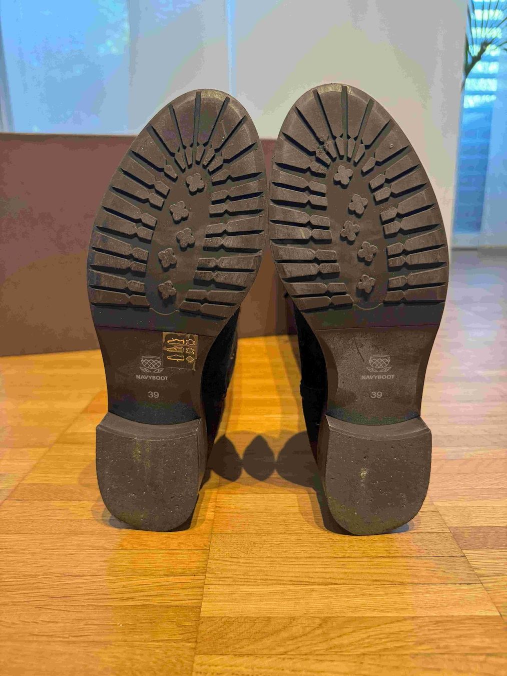 Damenschuhe: Navyboot Lederstiefel Gr. 39 – Gebraucht aus Zug von ENEREP 2