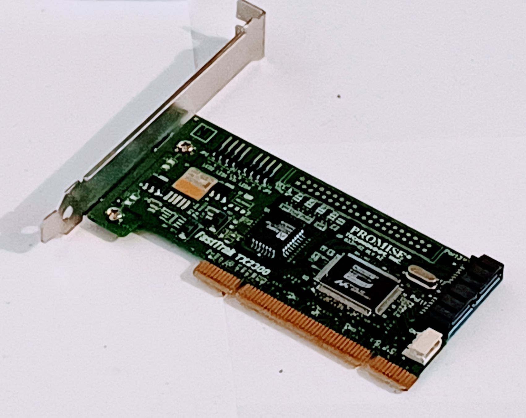 Server: Promise FastTrak TX2300 RAID-Controller – 2x SATA II – Usato da Zürich venduto da Sashaaa 3