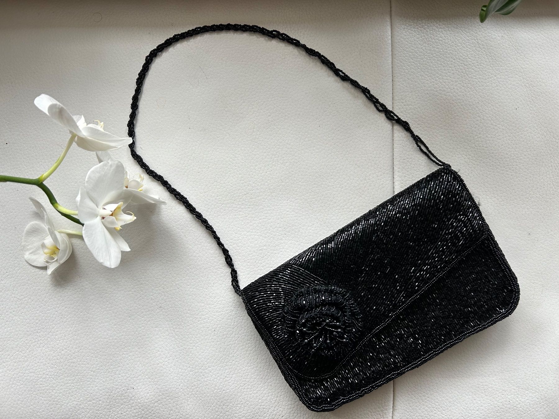 Borse da donna: Beaded black handbag – Usato da Rüschlikon venduto da Tey_sl