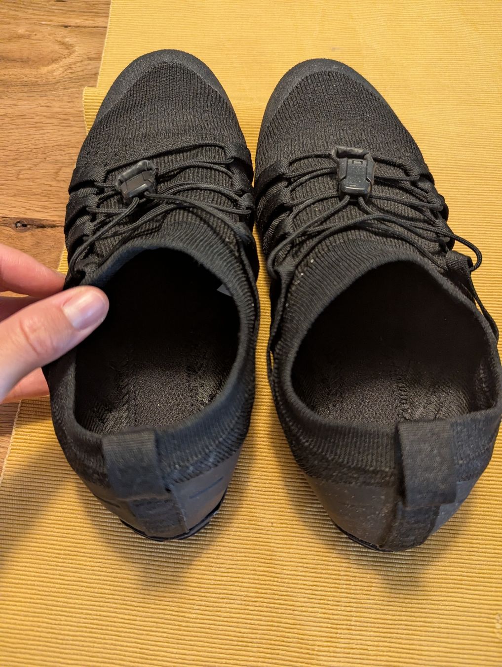 Meindl Herrenschuhe: Meindl Barfussschuhe, 37, schwarz mit Schnellschnürsystem – Gebraucht aus Basel von labaffe01 3