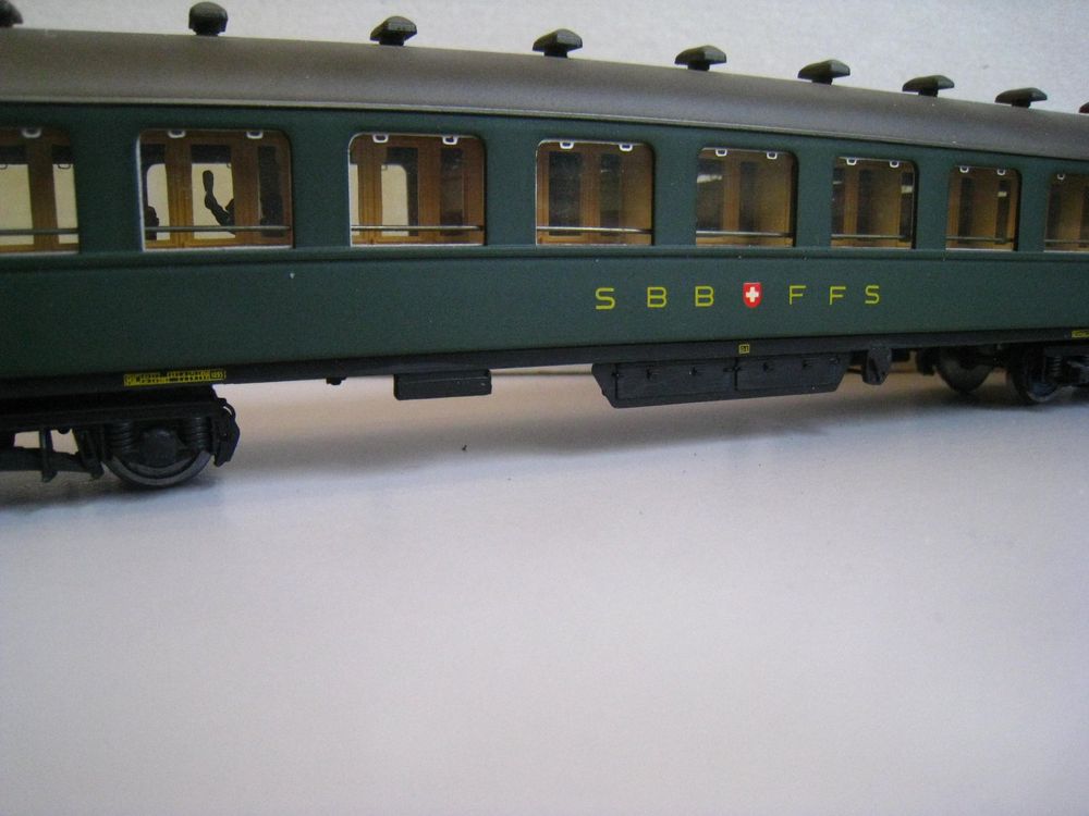 Metropolitan Modelleisenbahnen: Metrop, 5 Wagen-Set der SBB RIC, mit Kurzkupplungskinematik – Gebraucht aus Buchs ZH von swiss-train 3