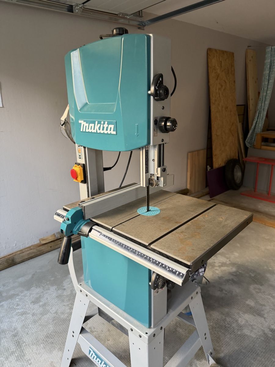 Makita Sägen: Scie à ruban pour bois  – Gebraucht aus Corcelles NE von Tassila2 2