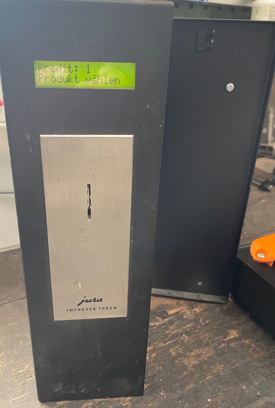 Jura Macchine per caffè & Macchine per espresso: impressa Tokenautomat mit 81 Jeton/token – Usato da ittigen venduto da huba01