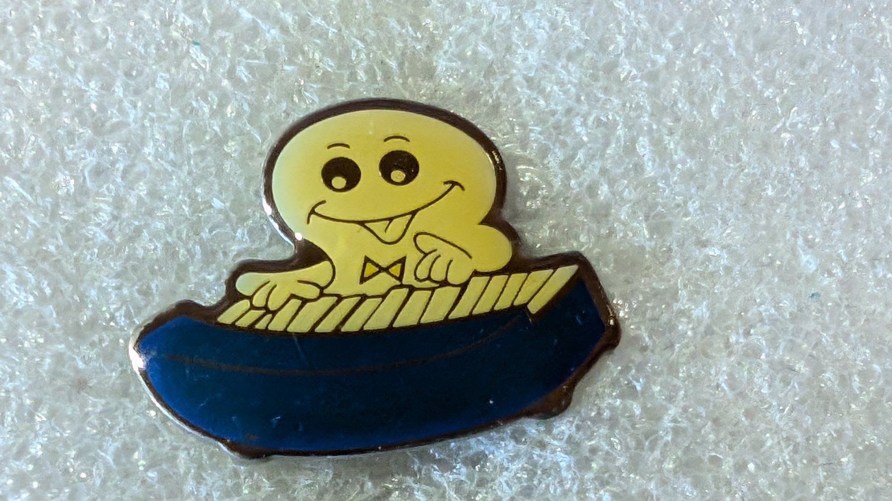 Placchette & Badge: Ansteckpin 232: Maga Bio – Usato da Oppligen venduto da Pin-Fall-Shop