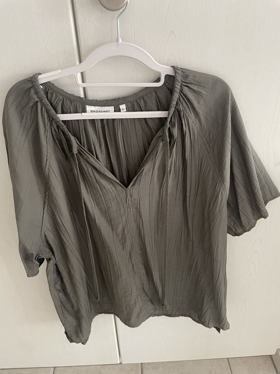 Broadway NYC Fashion Blusen: Bluse Broadway L – Neu (gemäss Beschreibung) aus Steffisburg von nadine1211971
