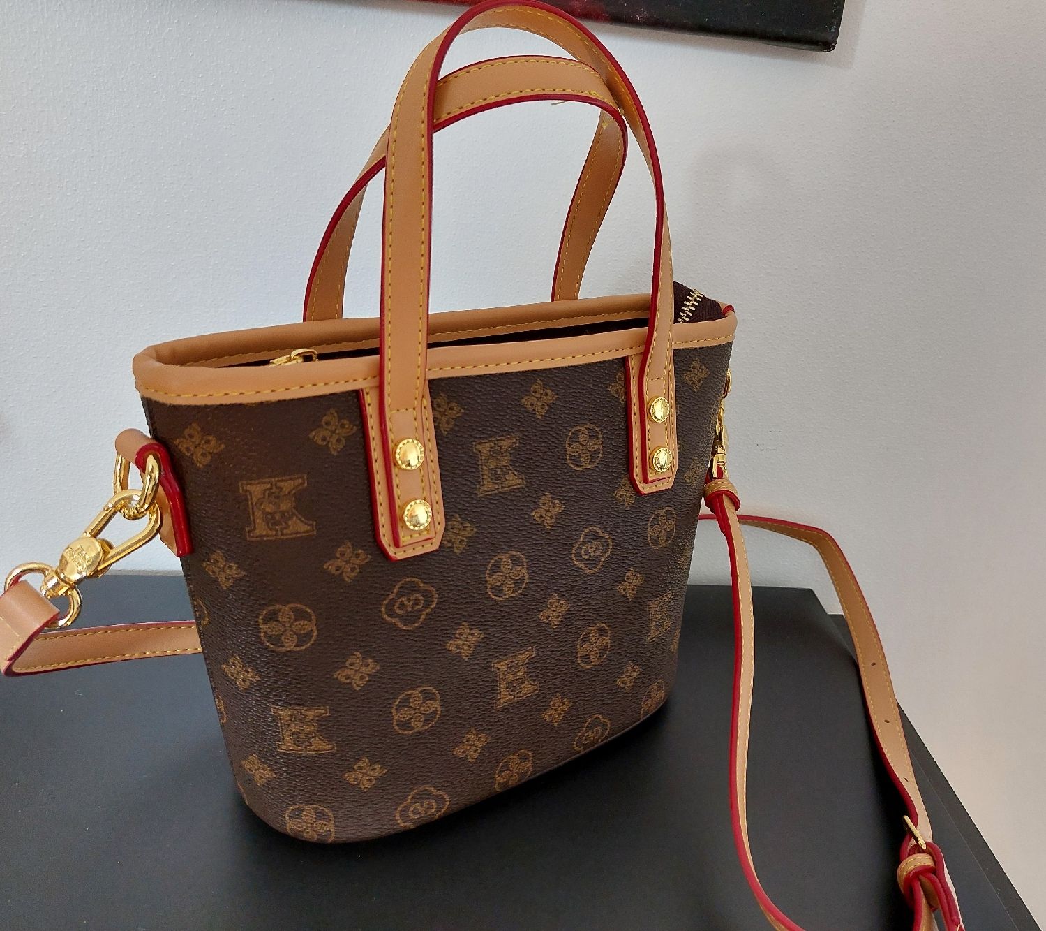 Borse da donna: NEUE Trend Tasche - Umhängetasche – Nuovo e nell'imballaggio originale da Balsthal venduto da Trendline55 3