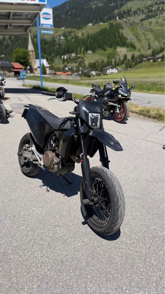 Husqvarna Route: Husqvarna 701 2022 – D'occasion à Flawil par Luk_h9sx