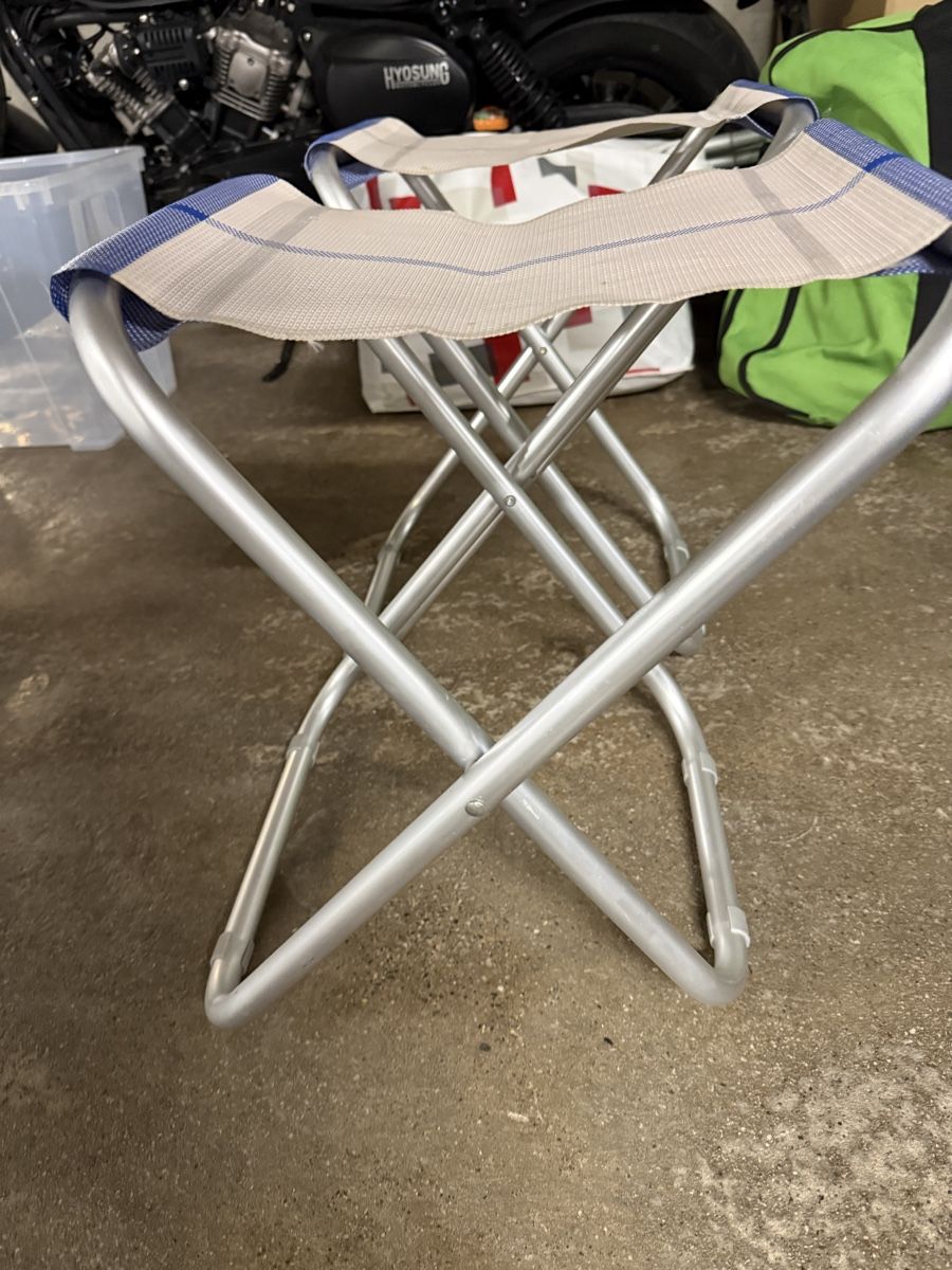 Hocker: Camping Hocker 2 Stk.  – Gebraucht aus Möhlin von Palessandro91 1