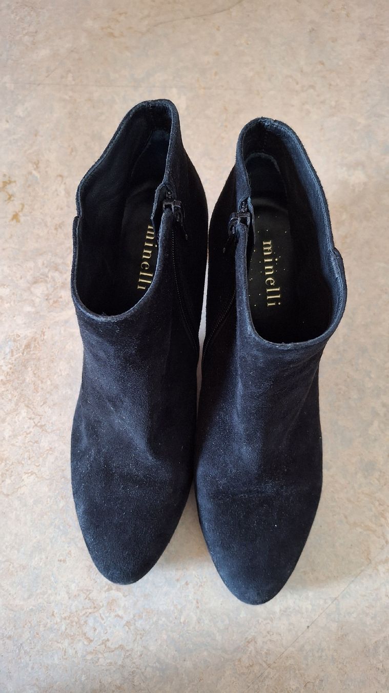 Damenschuhe: Schwarze Stiefeletten Minelli Gr. 39 – Gebraucht aus Brienz BE von mondchatz1 3