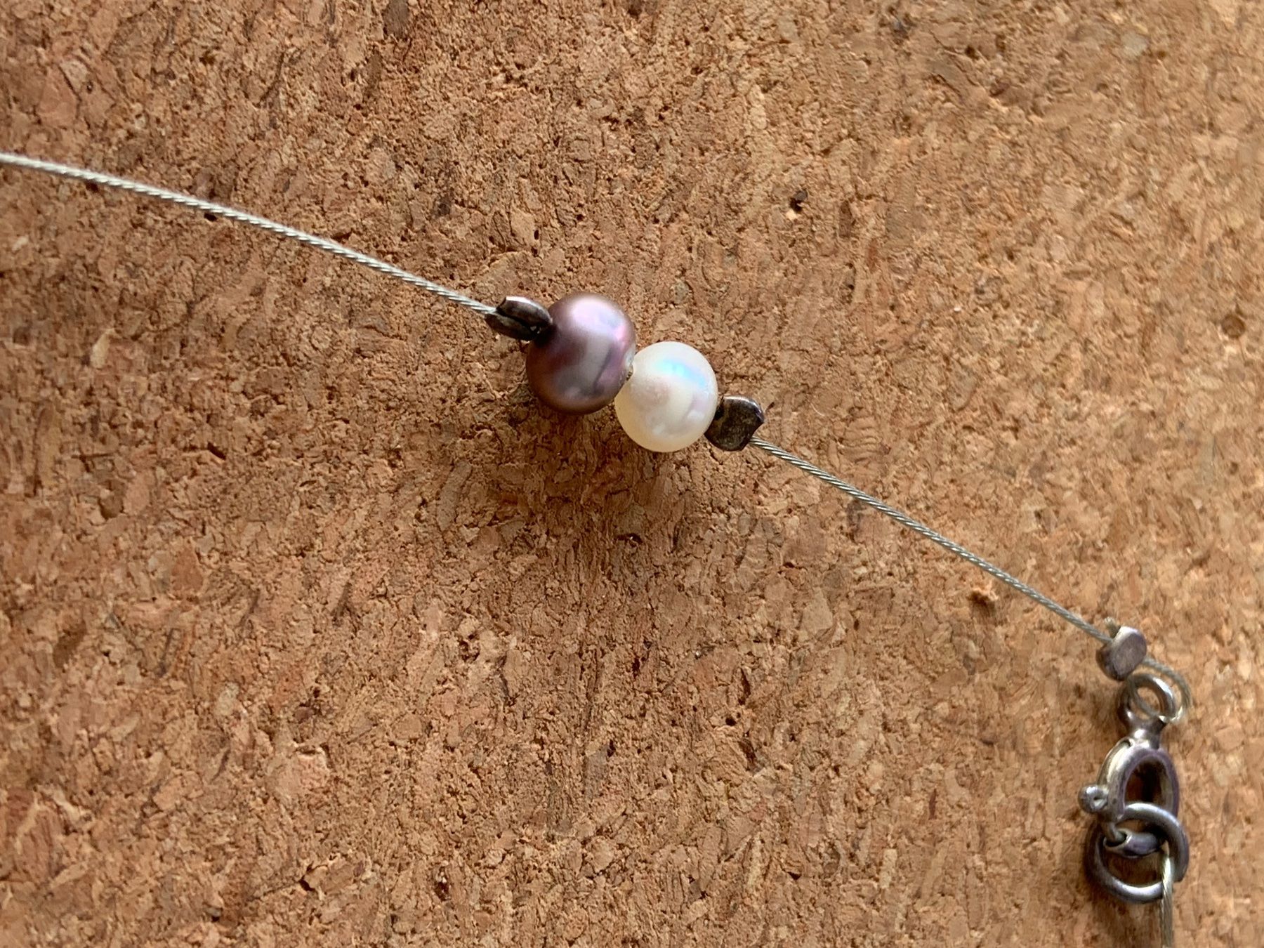 Catenine: Silberkette echte Perlen weiss-violett (40cm) – Usato da Laufen venduto da Bellavitaboom 8