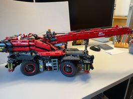 LEGO Technic 42082 Geländegängiger Kranwagen