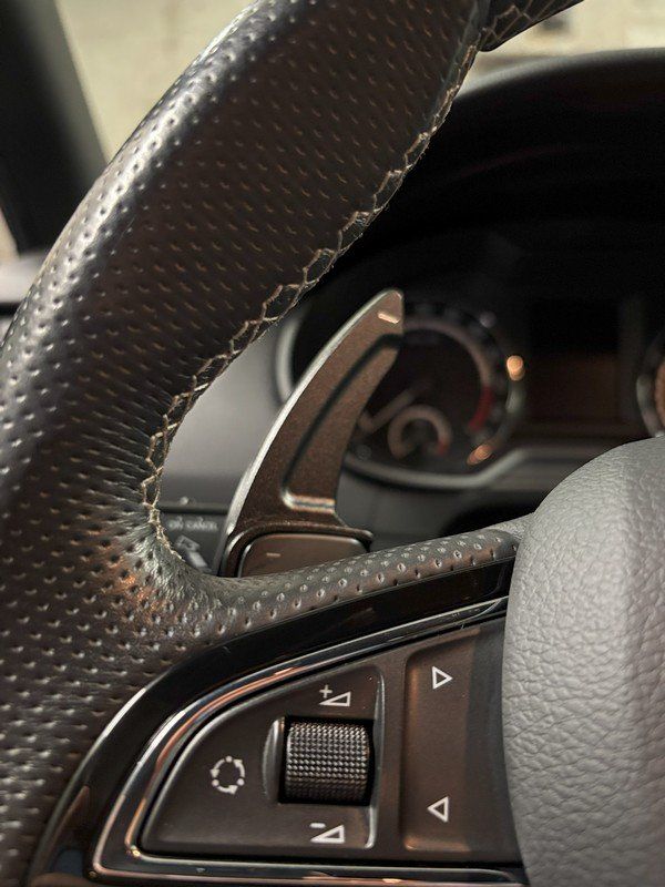 Skoda Accessori per altri veicoli: Schaltwippen Skoda Octavia 2013-2019 – Nuovo e nell'imballaggio originale da Balsthal venduto da Diver8 2