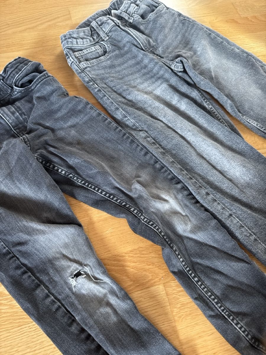 Pantaloni: 2 Jungen Jeans 128 – Usato da Wädenswil venduto da dorodi 1
