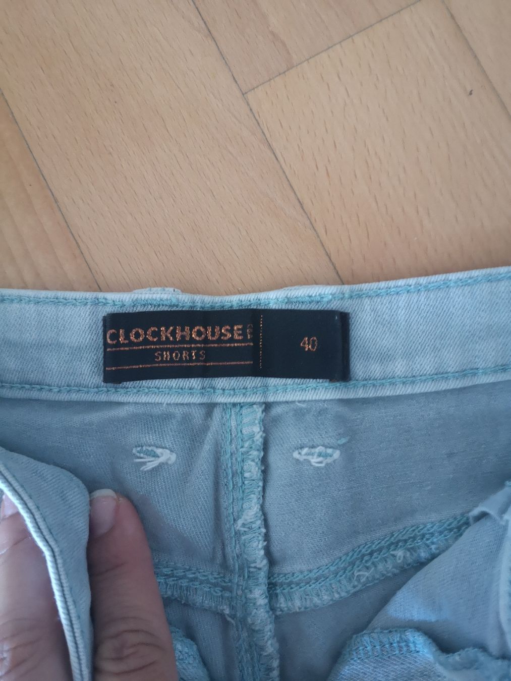 Pantaloni: Shorts 40 – Usato da Sissach venduto da sasocla 1