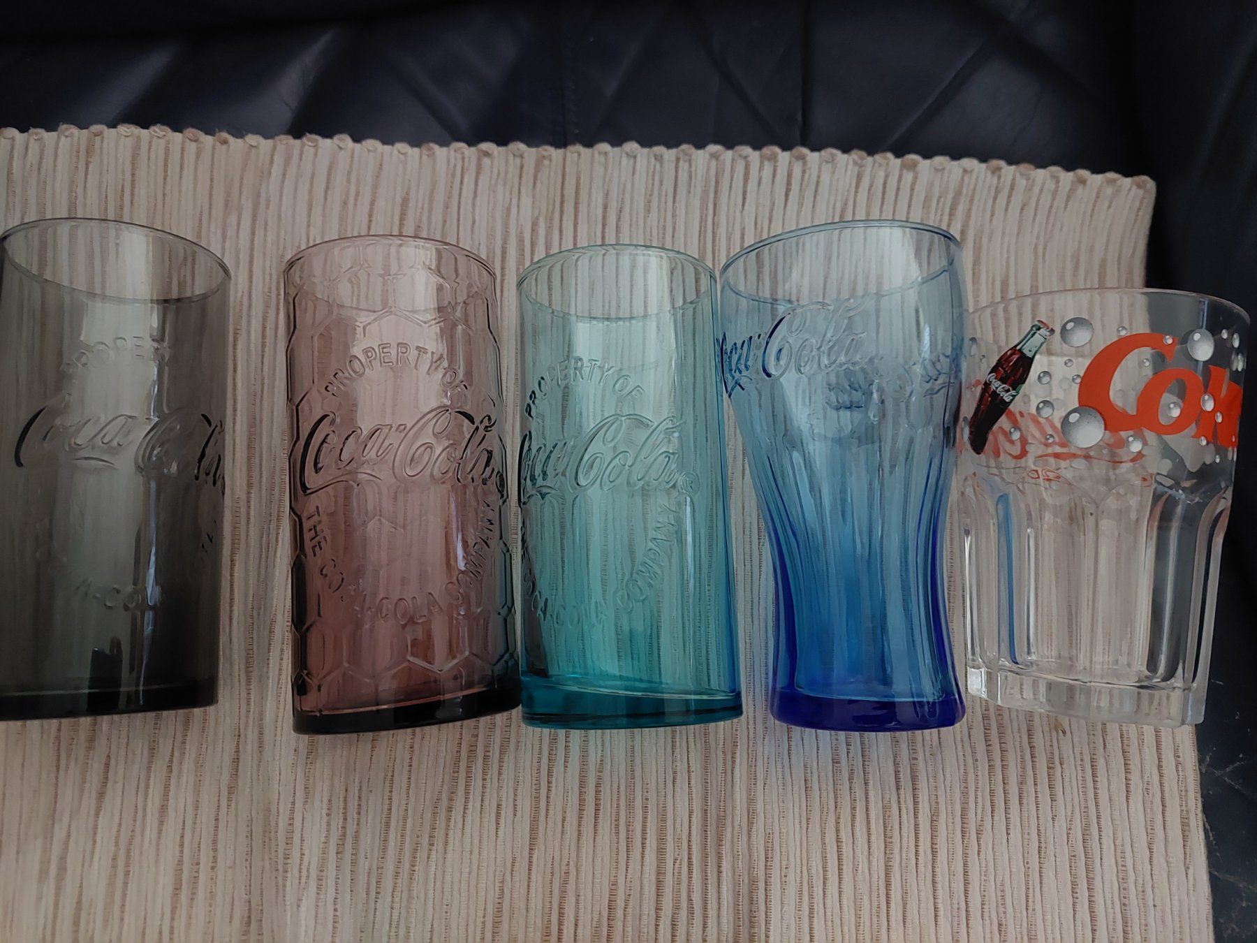 Coca-Cola Bicchieri: lot de 30 verre Coca Cola pour collection, décoration, usage – Nuovo (secondo la descrizione) da Lausanne venduto da Thy19 9