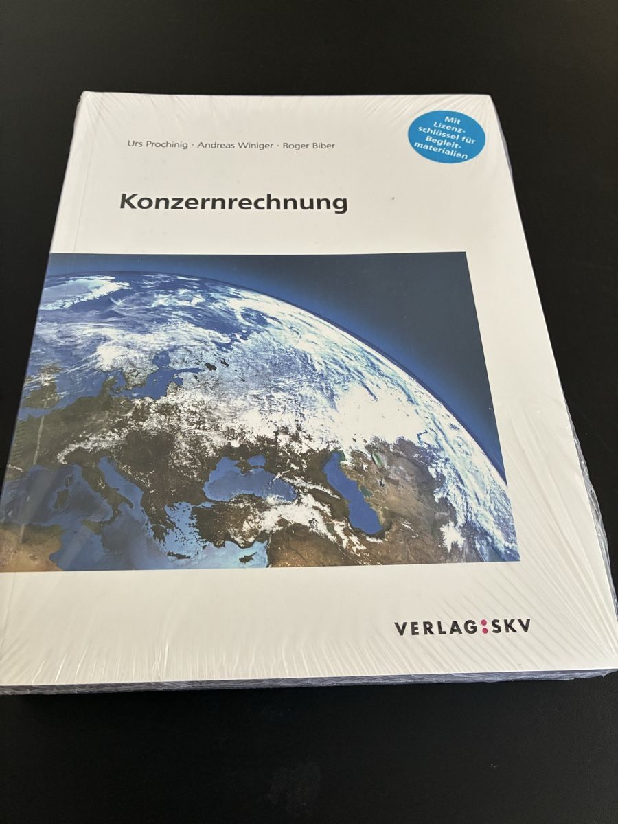 Libri: Konzernrechnung mit Lösungen – Nuovo e nell'imballaggio originale da Unterengstringen venduto da Cipsi