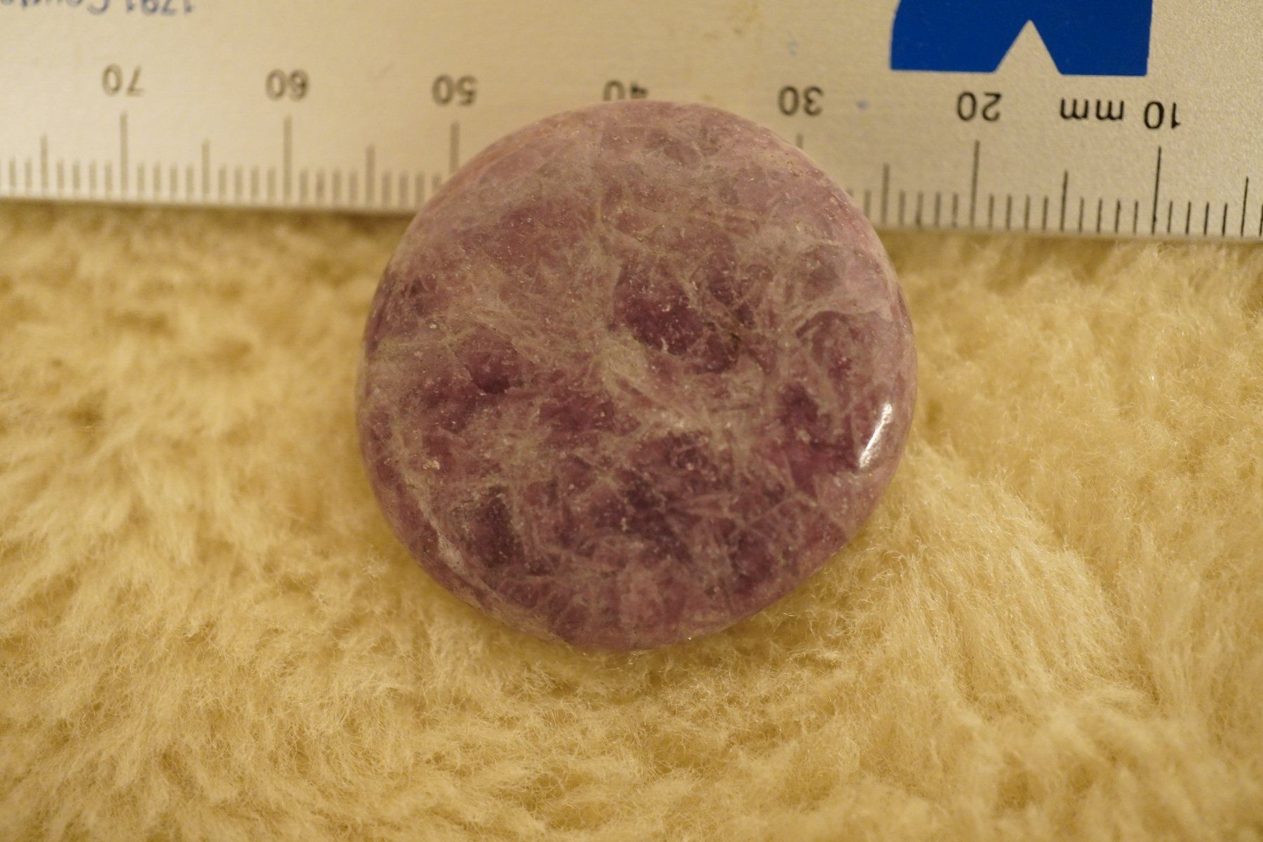 Minéraux & Lithothérapie: Lepidolith-    Scheibenstein    –Topstone- – Neuf avec emballage d'origine à Eschenbach SG par topstone 2