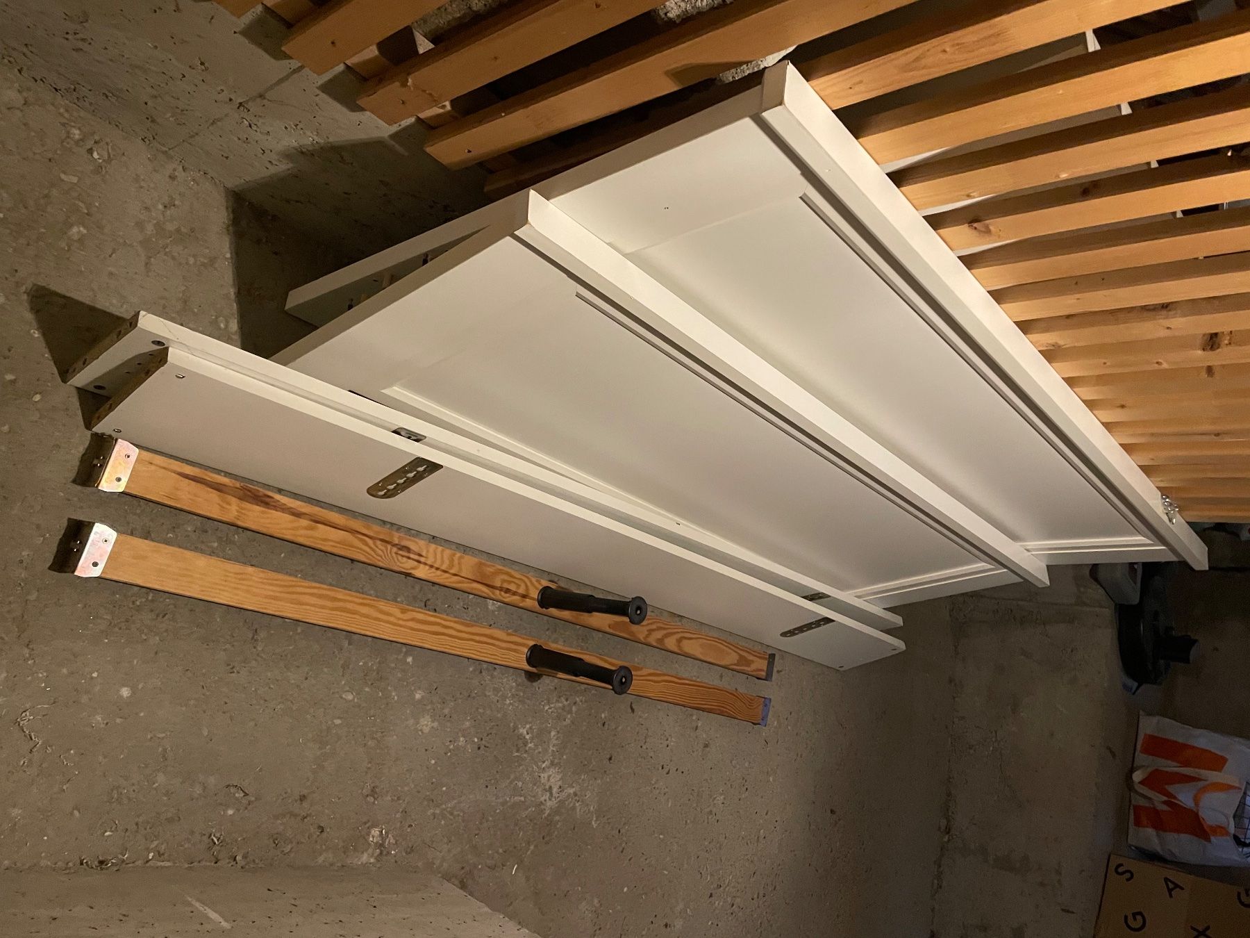 Lits: Bett – D'occasion à Schaffhausen par DavBev1998 1