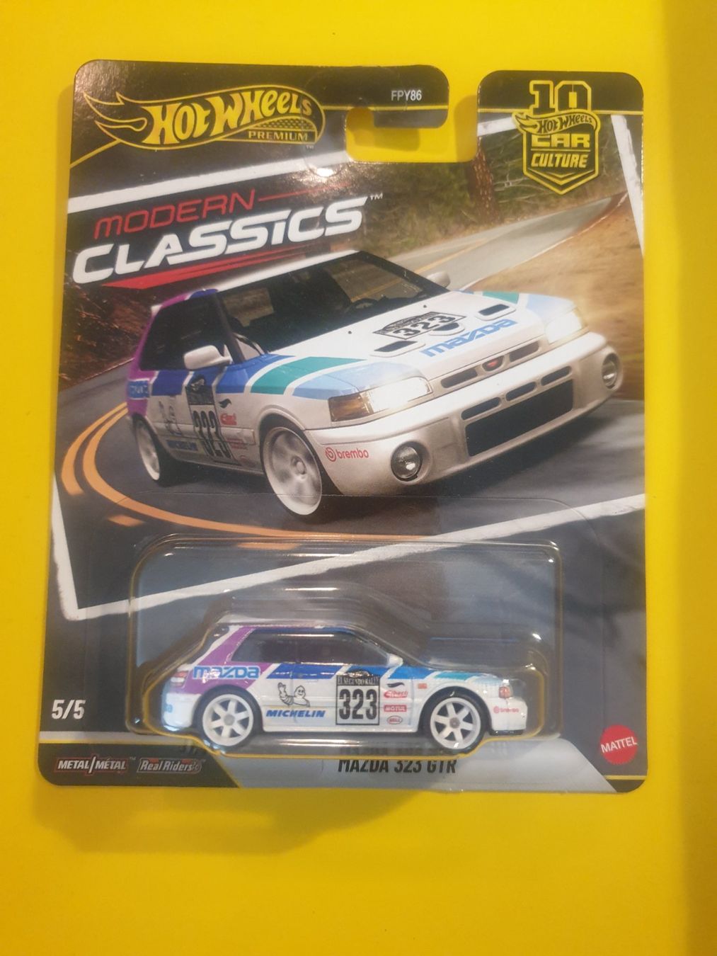 Hot Wheels Modellini d'auto: Hot Wheels MAZDA 323 GTR – Nuovo e nell'imballaggio originale da Oftringen venduto da Rotor 1