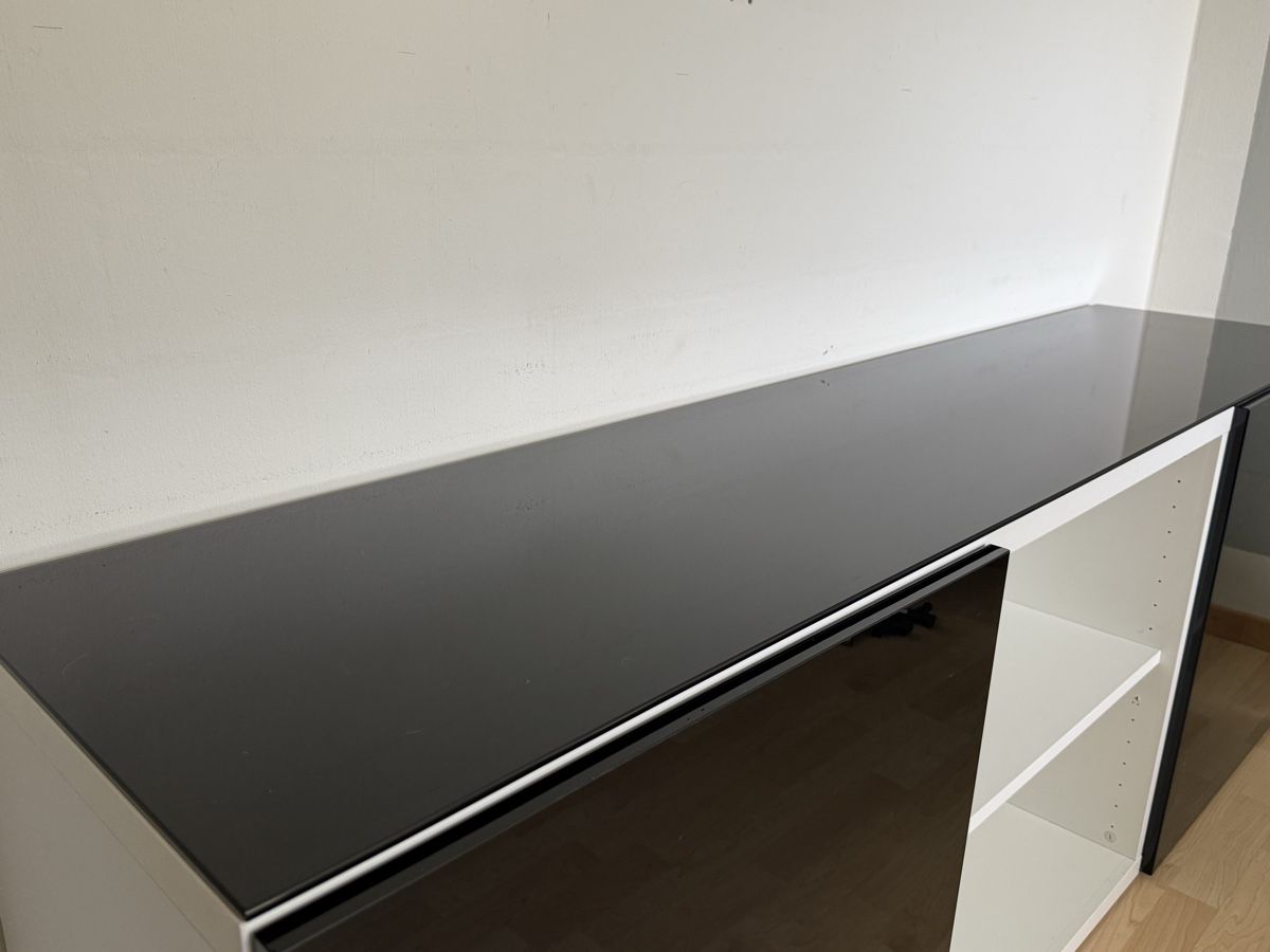 Armadi: 2 Möbel (Sideboard und Hängeschrank) Schwarz Glanz – Usato da Hünenberg See venduto da Cheetah4 6